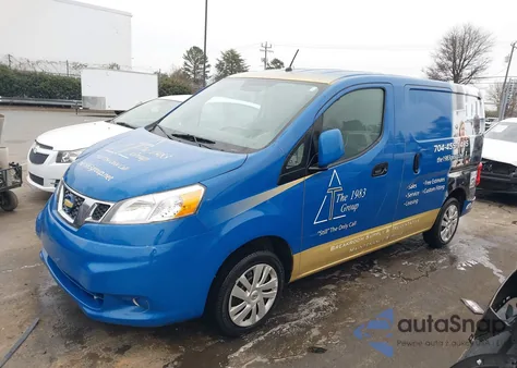 2017 Nissan Nv200 Sv z USA, uszkodzony, nr VIN 3N6CM0KN0HK717333